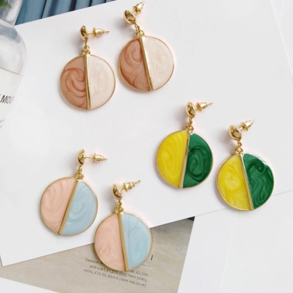 Round Two Tone Gold Earrings | Pink + Blue - Picture 2 of 3